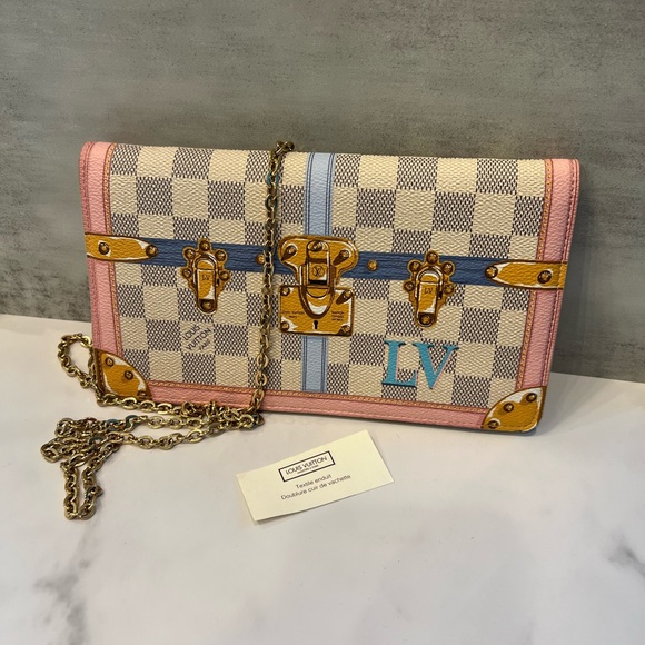 Louis Vuitton Handbags - Louis Vuitton Summer Trunk Pochette 🥰
